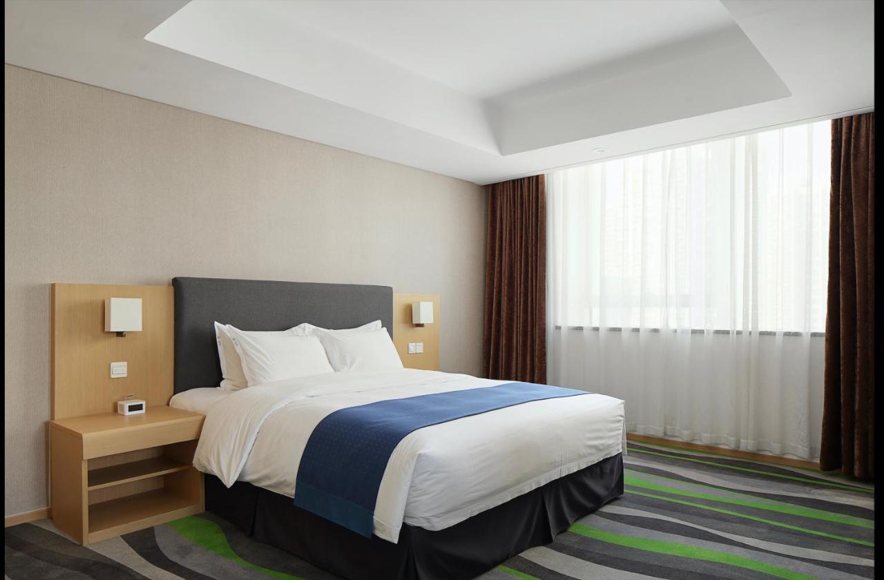 Holiday Inn Express Jinan High-Tech Zone By Ihg Экстерьер фото