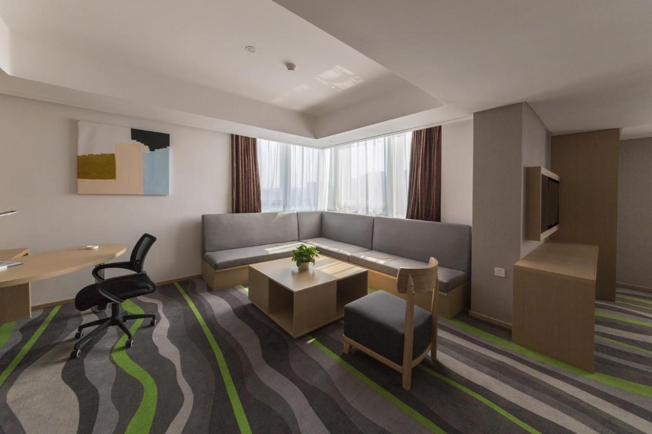 Holiday Inn Express Jinan High-Tech Zone By Ihg Экстерьер фото