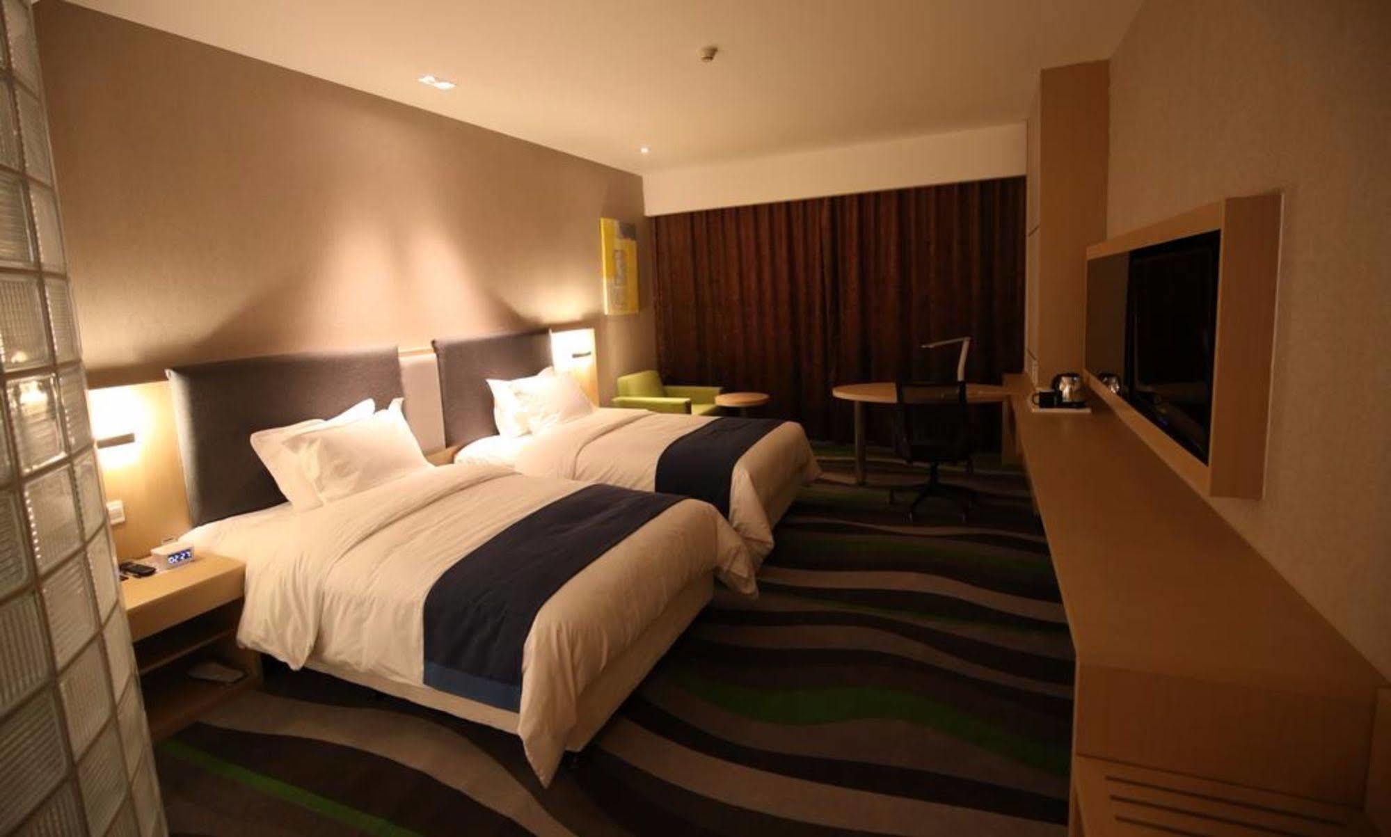 Holiday Inn Express Jinan High-Tech Zone By Ihg Экстерьер фото